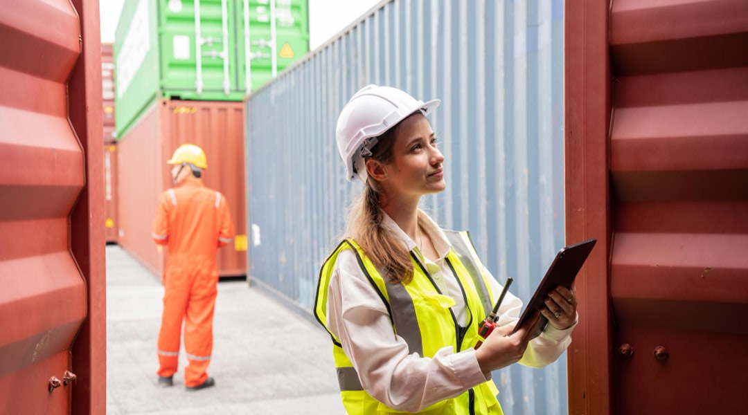 Conteneur Montréal : options et coûts à connaître